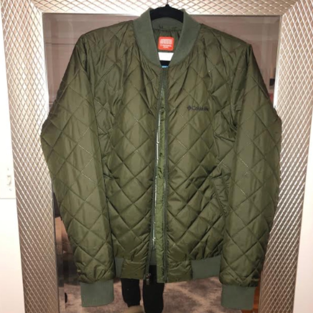 Columbia Hawlings Hill Thermal Coil Bomber Sz M